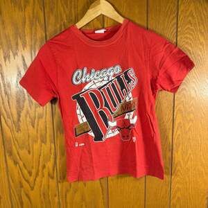 Vintage 90s Chicago Bulls NBA Graphic Youth T-Shirt